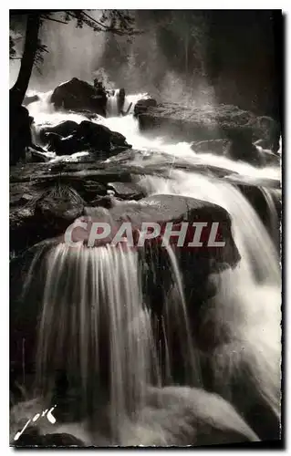 Cartes postales Environs de Cauterets H P cascade du Pas de l'Ours