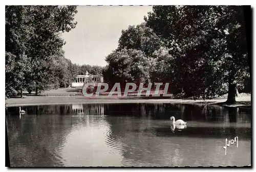 Cartes postales Montpellier Herault l'Esplanade le Bassin et le Monument aux Morts 1914 1918