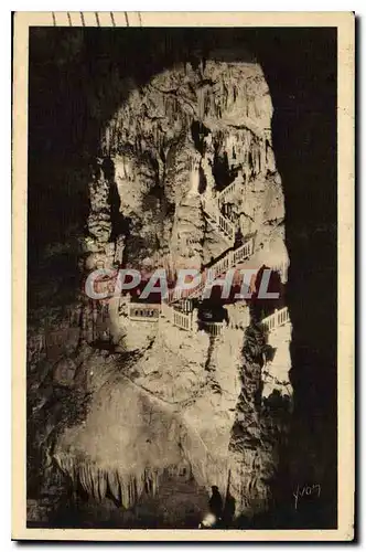 Cartes postales Environs de Montpellier Grotte des Demoiselles la Caserne Merveilleuse la descente dans la Cathe