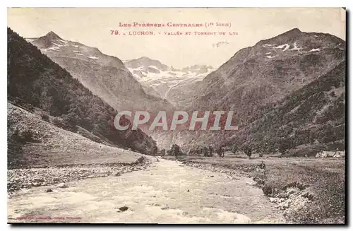 Cartes postales Les Pyrenees Centrales Luchon Vallee et Torrent du Lys