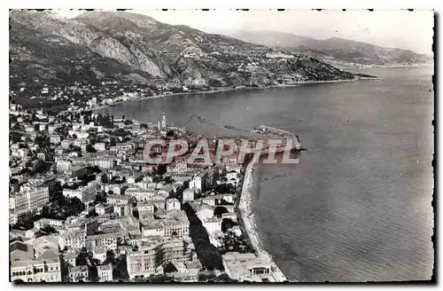 Cartes postales Menton A M vue generale au primeir plan au bord de la mer le Casino Municipal et sa piscine au l