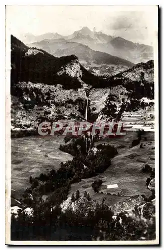 Ansichtskarte AK Env de Modane vue d'ensemble des Cascades de St Benoit et la Dent Parrachee