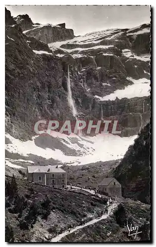 Ansichtskarte AK Gavarnie L'Hotel du Cirque et la Grande Cascade