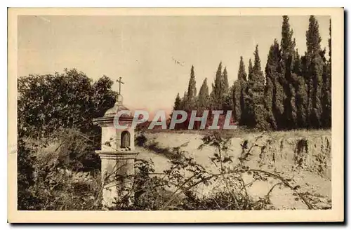 Cartes postales Oratoire Saint Joseph Eyguieres au croisement des chemins de Saint Joseph et des Freres Mineurs
