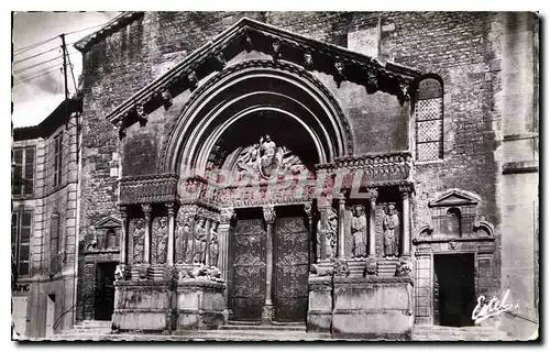 Cartes postales Arles le Portail de la Cathedrale St Trophime XII S