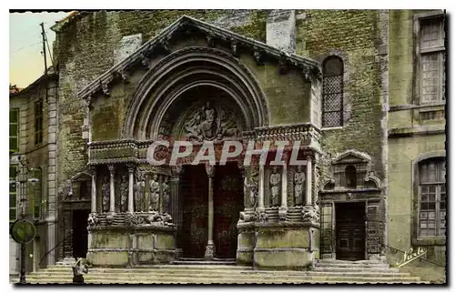 Cartes postales Arles sur Rhone B du R Portail de l'Eglise St Trophime XII siecle