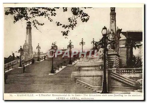 Cartes postales Marseille l'Escalier Monumental de la Gare Senes et Arnal architectes