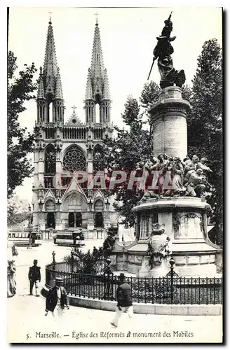 Cartes postales Marseille Eglise des Reformes et Monument des Mobiles