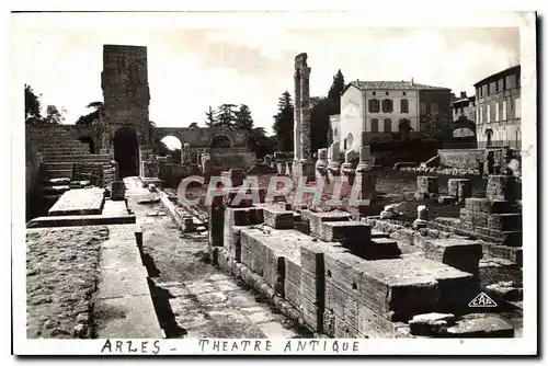 Ansichtskarte AK Arles Theatre Antique commence sous la regne d'Auguste termine au III siecle