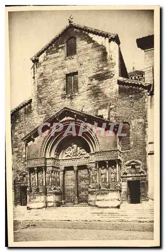 Cartes postales Arles Bouches du Rhone Cathedrale St Trophime