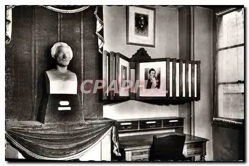 Cartes postales Dole Jura Maison Natale de Pasteur Buste de Pasteur par Perraud Bureau et Dessins