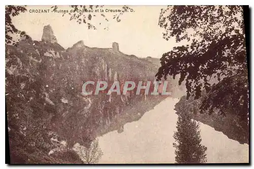 Ansichtskarte AK Crozant Ruines du Chateau et la Creuse