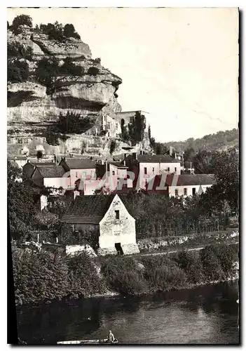 Ansichtskarte AK Les Eyzies Dordogne Capitale de la Prehistoire Vue Ouest La Vezere et le Musee