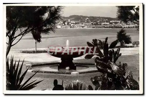 Cartes postales Cannes Le Mt Chevalier vu des Jardins des Hesperides