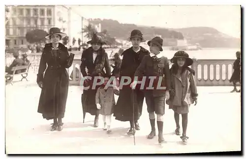 CARTE PHOTO Nice Personnages