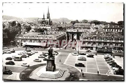 Cartes postales moderne Nancy Place Stanislas L'Arc de Triomphe et l'Eglise Saint Epevre