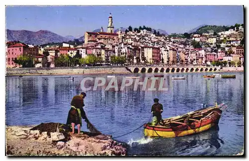 Cartes postales Menton La vieille ville Bateau