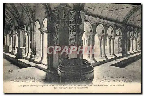 Cartes postales Arles Cloitre Saint Trophine le Putts et Galeries des XII et XIV siecle