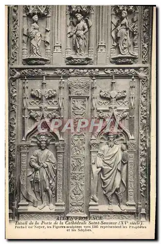 Cartes postales Aix en Provence Detail de la Porte de la Cathedrale Saint Sauveur XV siecle portail en Noyer les
