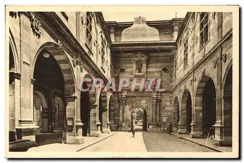 Ansichtskarte AK Toulouse Hte Garonne le Capitole Cour Henri IV