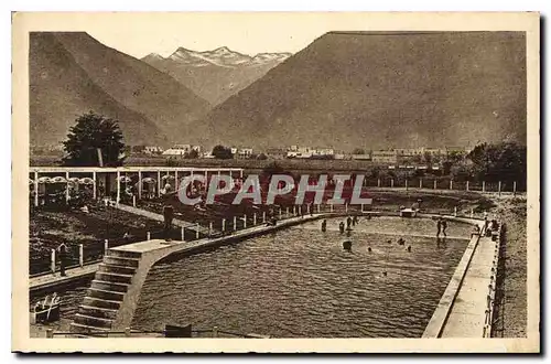 Ansichtskarte AK Pyrenees Ocean Luchon la Piscine au fond Montagnes de Venasque