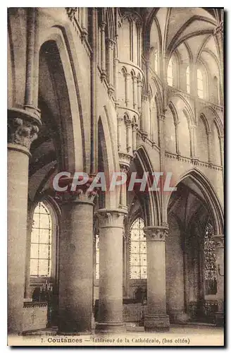 Cartes postales Coutances Interieur de la Cathedrale bas Cotes