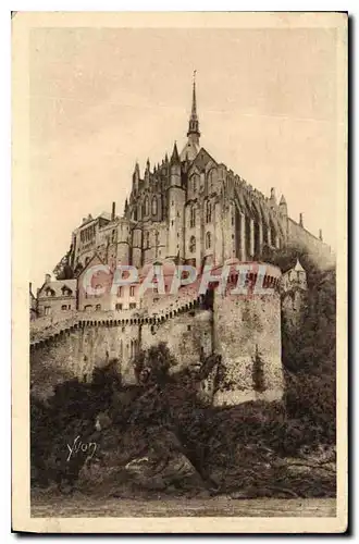 Cartes postales Mont Saint Michel les remparts et l'Abbaye
