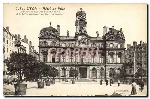 Cartes postales Lyon Hotel de Ville Construit en 1646 par Simon Maupin
