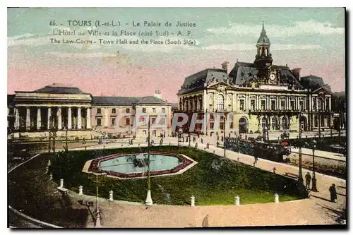 Cartes postales Tours I et L le Palais de Justice l'Hotel de Ville et la Place Cote Sud