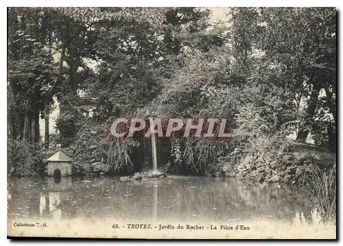 Ansichtskarte AK Troyes Jardin du Rocher la Piece d'Eau