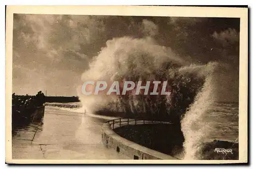 Ansichtskarte AK Une vague pendant la grande maree