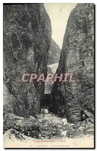 Cartes postales Les Pyrenees Luchon La rue d'Enfer