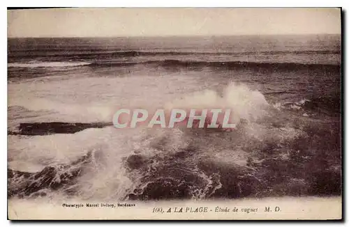 Ansichtskarte AK A la Plage Etude de vagues