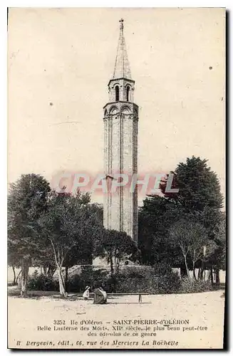 Cartes postales Ile d'Oleron Sainte Pierre d'Oleron Belle lanterne des morts
