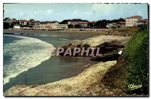 Cartes postales Pontaillac La Plage et au centre le Casino