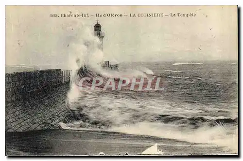 Cartes postales Charente Inf Ile d'Oleron La Cotiniere La Tempete Phare