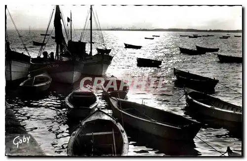 Cartes postales Ile de Re Ch Mme Rivedoux Contre Jour au Port Bateaux