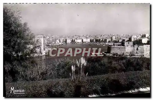 Ansichtskarte AK Marseille B du R Le Vieux Port vu des Jardins du Pharo