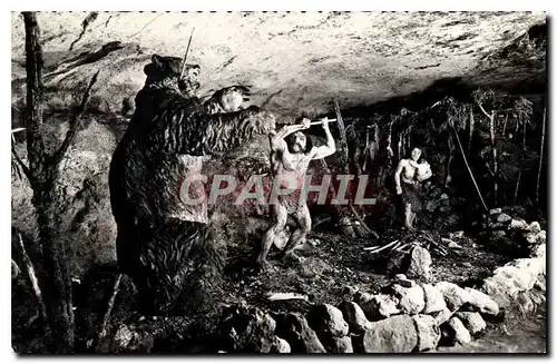 Ansichtskarte AK Musee de la Maison Forte Dordogne de Reignac a Tursac Scene de la vie primitive Neanderthal Ours