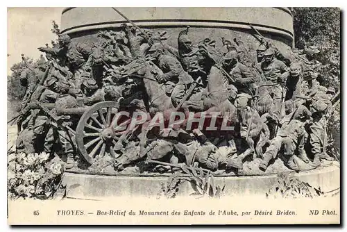 Cartes postales Troyes Bas Relief du Monument des Enfants de l'Aube
