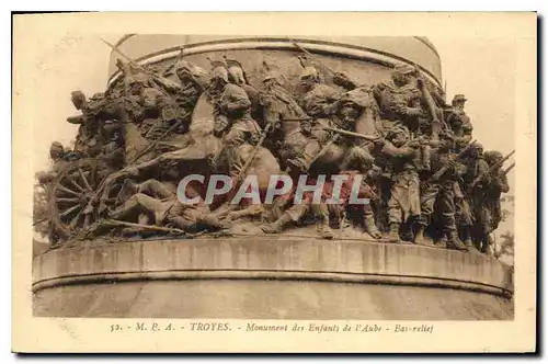 Cartes postales Troyes Monument des Enfants de l'Aube Bas relief
