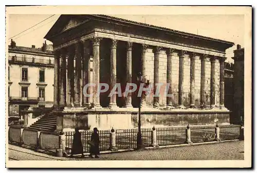 Cartes postales Nimes Gard La Maison Carree