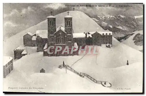 Cartes postales Pelerinage de Notre Dame de La Salette en hiver Vue generale