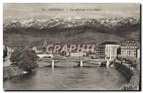 Cartes postales Grenoble Vue generale et les Alpes