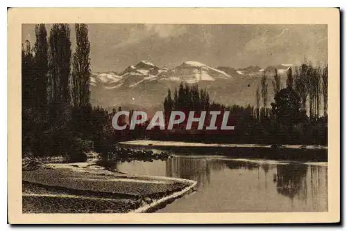 Cartes postales Grenoble Les Bords de l'Isere et la Chaine des Alpes