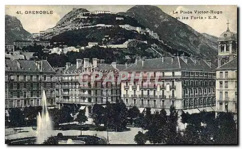 Ansichtskarte AK Grenoble La Place Victor Hugo et les Forts