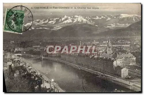 Cartes postales Grenoble vue generale et la Chaine des Alpes