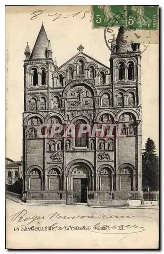 Cartes postales Angouleme La Cathedrale facade