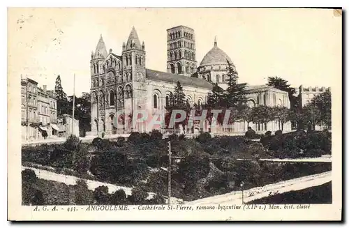 Ansichtskarte AK Angouleme Cathedrale St Pierre romano byzantine XII mon hist classe