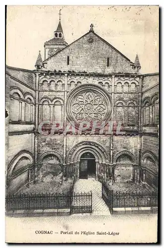 Ansichtskarte AK Cognac Portail de l'Eglise Saint Leger